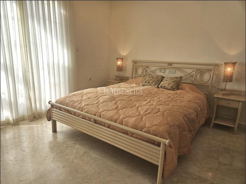 Foto e92f3d51-7e1d-4b59-9497-3efed593b366. Planta baja ubicado en la prestigiosa zona de las lomas de rio real este. en Marbella