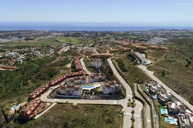 Foto e78cf1e4-6764-44fe-b649-5cabf4d9bc15. Planta baja apartamento en planta baja en venta en Benahavís