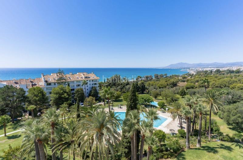 Foto 2ea7b33c-5dfe-43f1-87da-3d9992ca44eb. Apartamento  en venta en Río Real Marbella