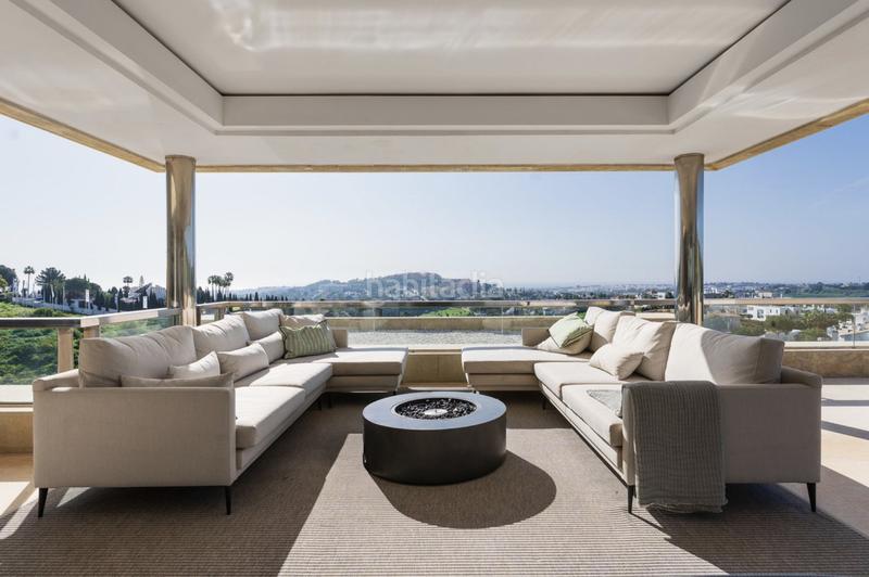 Foto e5d94fb6-9bba-4fc9-b5fb-8f9f6eb97574. Ático atico duplex en venta en Nueva Andalucía centro Marbella
