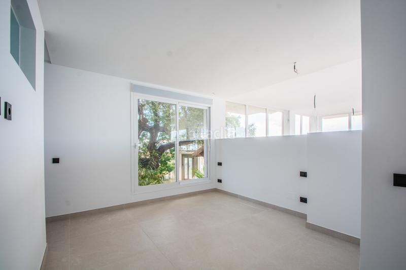 Foto 298f0f00-8981-4326-b81c-94ae0d80290d. Dúplex apartamento en venta en Santa María Marbella