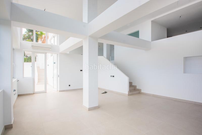Foto ae053b5d-1ccb-4b02-8922-86d5837d7530. Dúplex apartamento en venta en Santa María Marbella