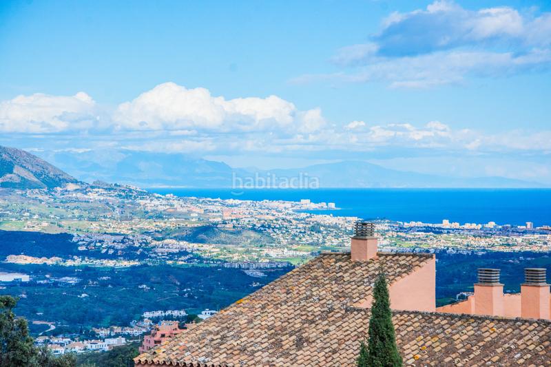Foto d109eae4-c066-471d-b866-166c91cc4775. Dúplex apartamento en venta en Santa María Marbella