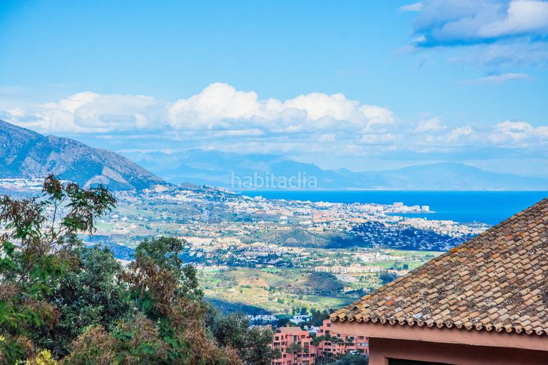 Foto fffd9c0e-0696-4abf-a2f4-834a817a29f1. Dúplex apartamento en venta en Santa María Marbella