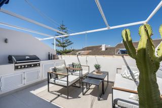 Attique à Juan vargas-nva alcantara 7. Lujoso ático dúplex con impresionantes vistas al mar en san pedr