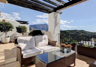 Àtic a Benahavís pueblo. Penthouse en venta
