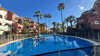 Apartament a Puente Romano. Apartamento en marbella