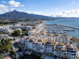 Apartament a Puerto Banús. Apartamento en venta