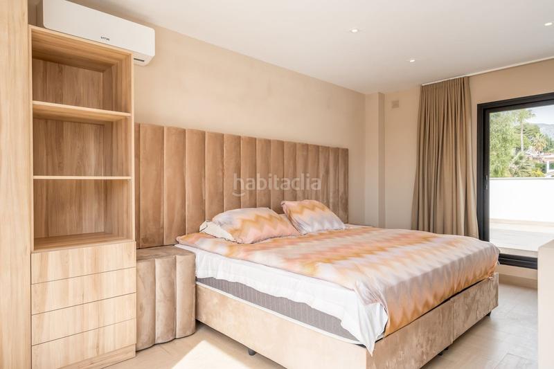 Foto d4439432-08c1-4205-8040-7eeb088f842e. Casa villa con apartamento independiente y dos piscinas privadas en el corazón costa en Benalmádena