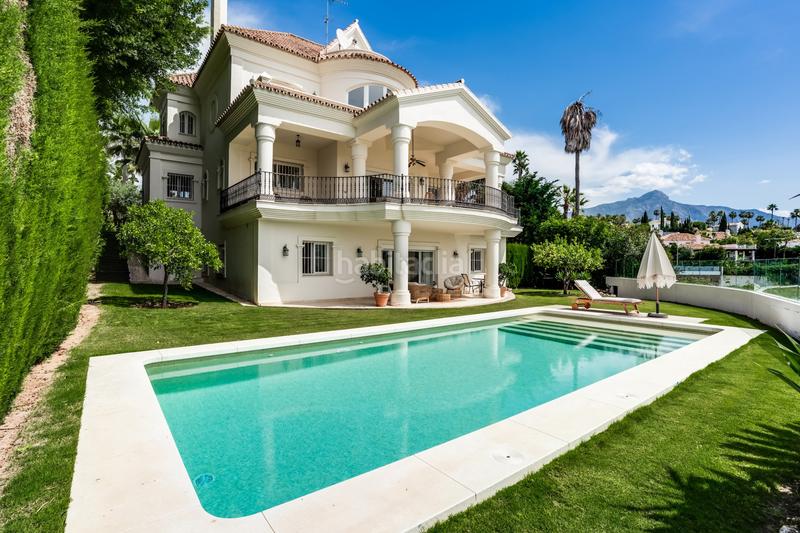 Foto 22d86c73-37ea-4a0a-8d64-a7eddef94ee7. Casa en sirio-nva andalucia f 94 en Los Naranjos Marbella