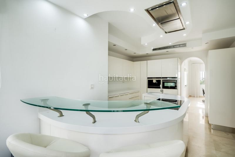 Foto 235bcb04-d072-4dd0-b986-472523e522a6. Casa en sirio-nva andalucia f 94 en Los Naranjos Marbella