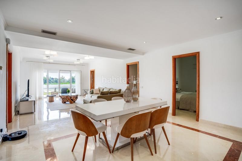 Foto 24cd5527-bd78-4ef2-8f91-69c93ed77411. Casa en sirio-nva andalucia f 94 en Los Naranjos Marbella
