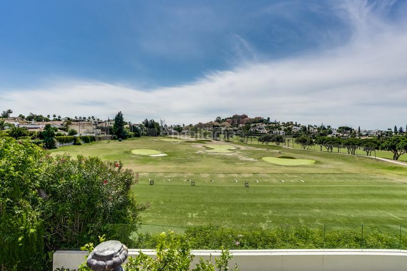 Foto afe0da5f-9fb3-4cb3-8c6f-3af2461a3bd6. Casa en sirio-nva andalucia f 94 en Los Naranjos Marbella