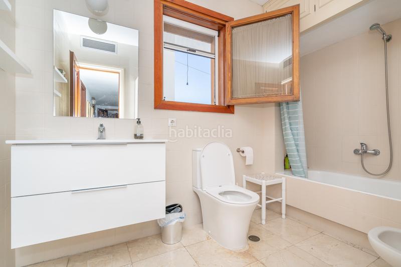 Foto f7f43c28-3035-4987-a1bf-b1c782e89c5c. Àtic a Centro Estepona