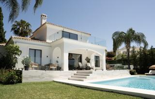 Maison à Benahavís pueblo. Villa en venta