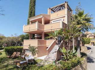 Planta baja en Nueva Andalucía centro