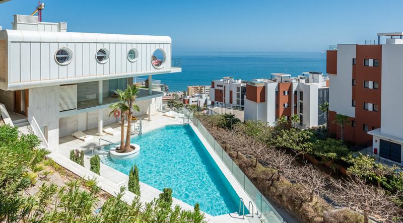 Foto 61904e9f-91b1-4b15-9ff3-624d80d54a17. Apartamento  de tres dormitorios con vistas panorámicas al mar en medone, El Higuerón en Fuengirola
