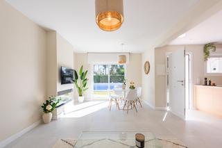 Rez-de-chaussée à Manuel de falla-ctjo blan 5. Villas 11 en cortijo blanco
