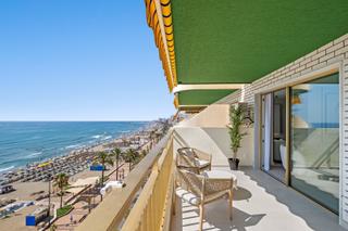 Appartement à Maritimo rey de españa 97. La concha frontline elegance apartamento de lujo de dos dormitor