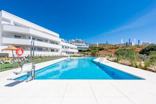 Planta baixa a Cancelada. Apartamento en planta baja elevada en oceana gardens.