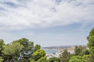 Dúplex a Seghers. Luminoso apartamento dúplex con vistas al mar  seghers, estepona