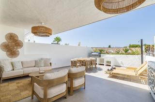 Apartament a Nueva Andalucía centro. Apartamento en venta