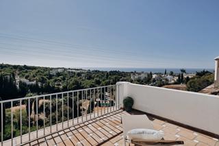 Maison jumelée à Nagüeles Alto. Casa adosada en venta