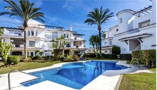 Attique à Nueva Andalucía centro. Ático dúplex en nueva andalucía