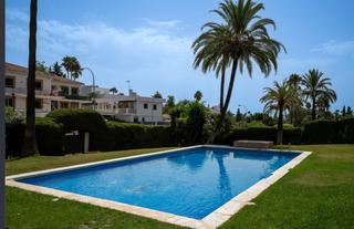Apartament a Nueva Andalucía centro. Apartamento en nueva andalucia