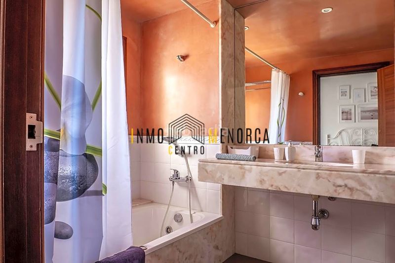 Foto a903cec9-c824-4281-b5dd-69d0a7040d69. Casa villa de lujo licencia turística sa caleta en Ciutadella de Menorca