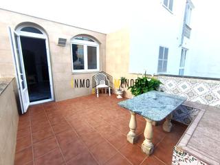 Maison à Ciutadella. Casa en primera planta con entrada independiente