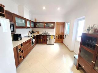 Casa en Ciutadella. Planta baja con patio y entrada independiente