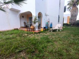 Ground floor in Cala Blanca. Apartamento en cala blanca