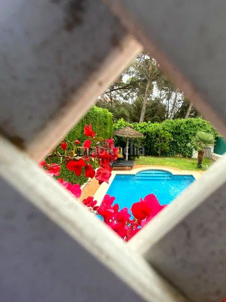 Foto 63fa89ea-fd9f-4591-add3-099787187b61. Casa chalet con piscina y licencia turística en cala galdana en Ciutadella de Menorca