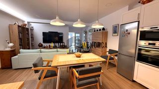 Geschäftsraum in Dalt Sant Joan-Plaça Eivissa. Mao  local reformado y adaptado a vivienda.