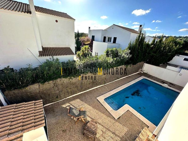 Foto 657cc401-cdc0-4ad0-9e42-05be25e8b089. Casa amb piscina a Na Macaret Es Mercadal