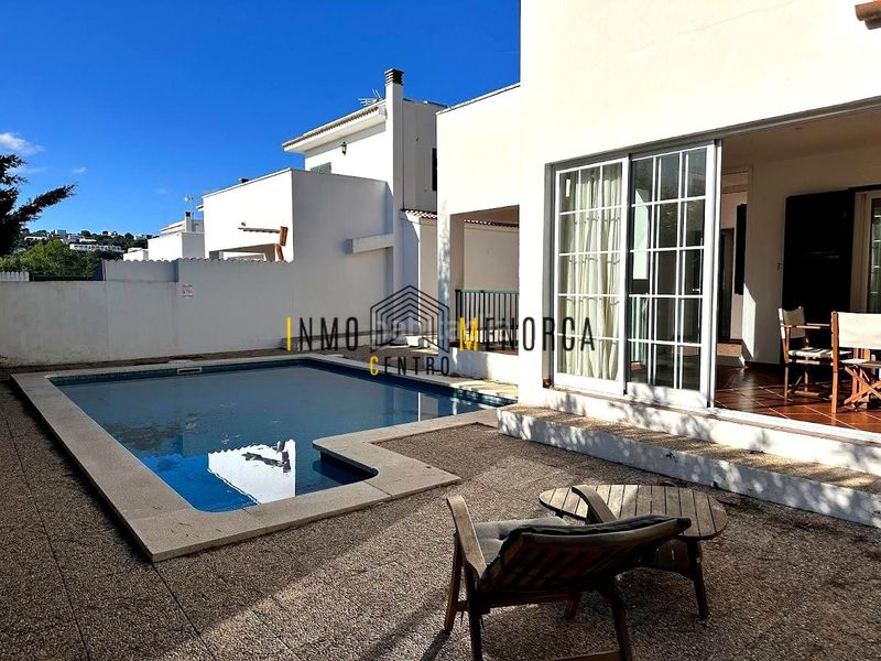 Foto 7042954f-8d15-439d-bb67-ac60e8da921f. Casa amb piscina a Na Macaret Es Mercadal