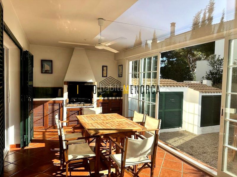 Foto d36c7a6c-f2f4-4adf-b07e-eb54076d3296. Casa amb piscina a Na Macaret Es Mercadal