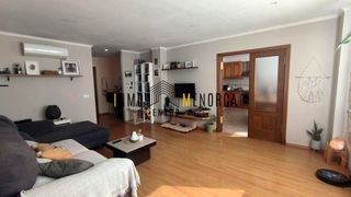 Etagenwohnung in Ciutadella. Ciutadella  segundo piso luminoso