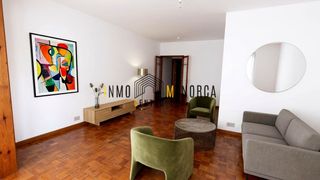 Appartement à Ciutadella. Amplia propiedad con terraza privada.