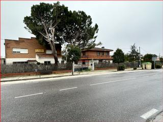 Xalet en Santa Cruz del Retamar. oportunidad nica!! chalet independiente ms nave