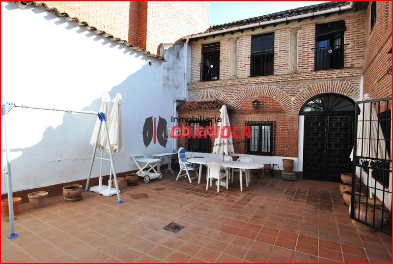 Foto a79eee8e-6702-4ad1-b587-30e482642b4e. Casa adosada en Fuensalida