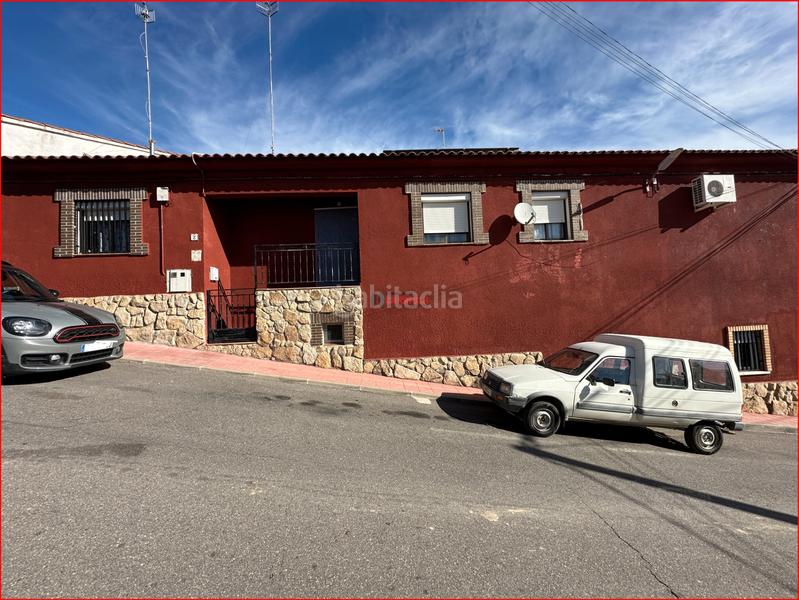 Foto 8e6f5642-d18a-45e1-b63d-31ffcdf63a00. Casa aparellada a Montearagón