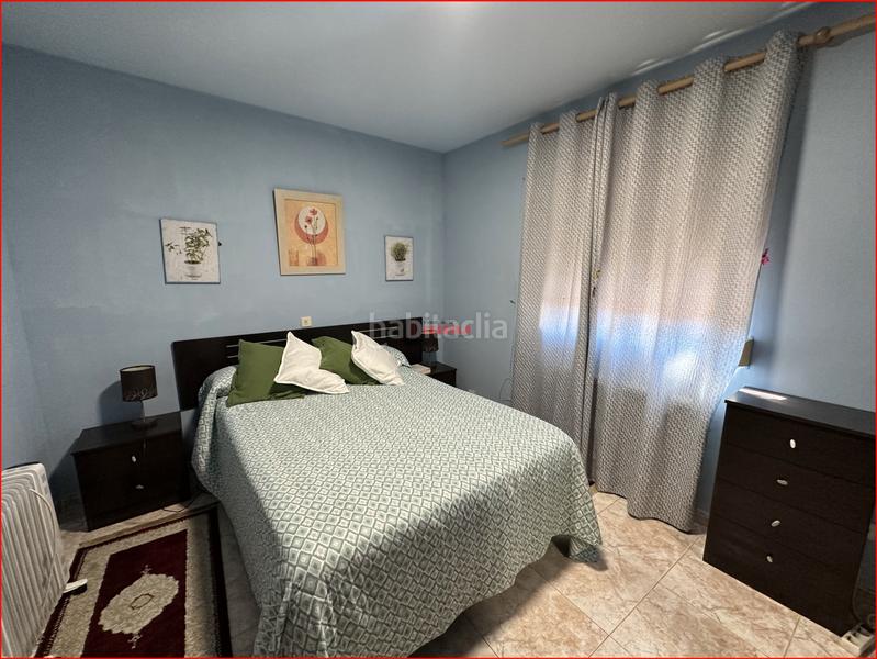 Foto ab3d06aa-6cfb-4ea5-b028-b88d4d31bfb2. Maison jumelée dans Montearagón