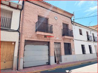 Casa adossada en Torre de Esteban Hambrn (La)