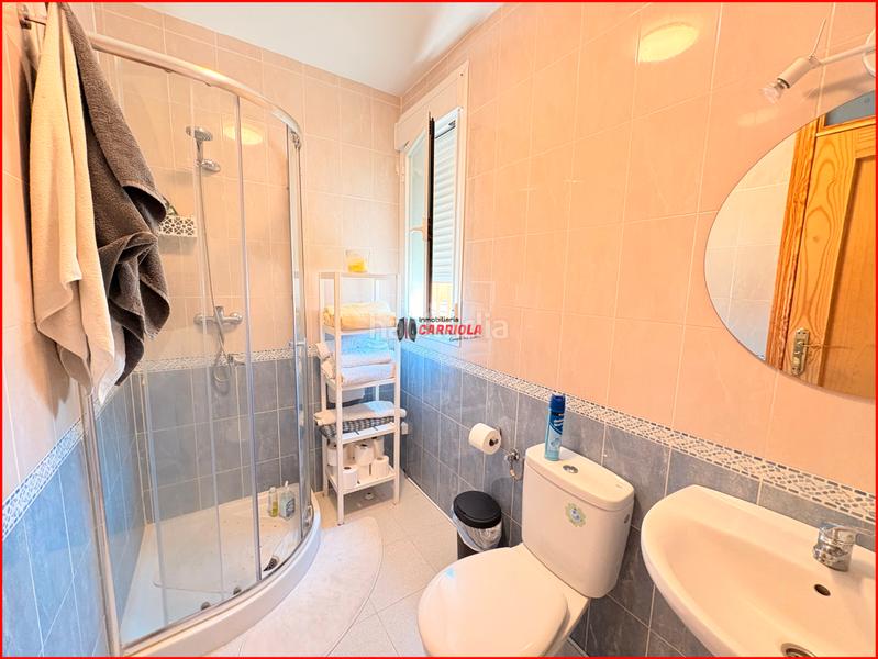 Foto e769c064-fc2d-41c8-b1e3-c8fe3c855724. Casa aparellada amb calefacció aparcament a Novés