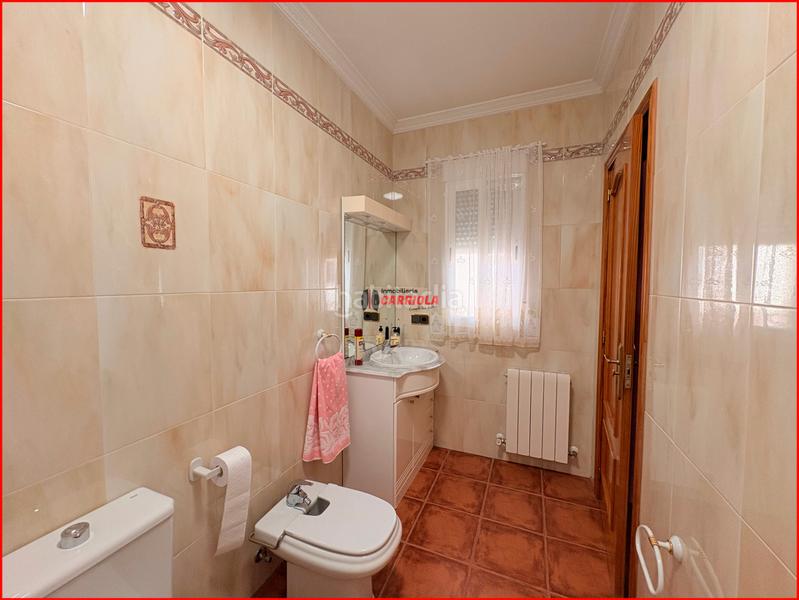 Foto 98f465bf-a9db-4574-bd5f-b830bcee2b74. Casa adossada amb calefacció aparcament a Gerindote