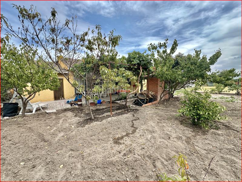 Foto 1d72811f-7599-4026-b871-78351af015a1. Xalet amb aparcament a Arcicóllar