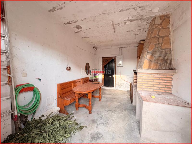 Foto 3c432b2b-9a16-4e2c-b5ff-961d952084be. Casa adossada amb xemeneia calefacció aparcament piscina a Nombela