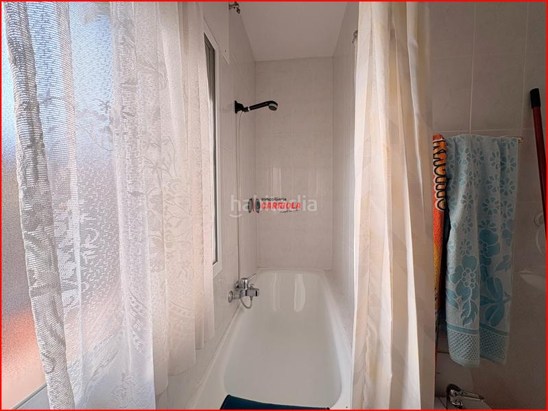 Foto a2ac08ec-5964-415b-ab35-a504b54ace33. Casa adossada amb xemeneia calefacció aparcament piscina a Nombela